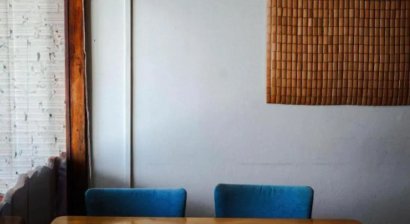 THE GOOSE HOUSE UBON