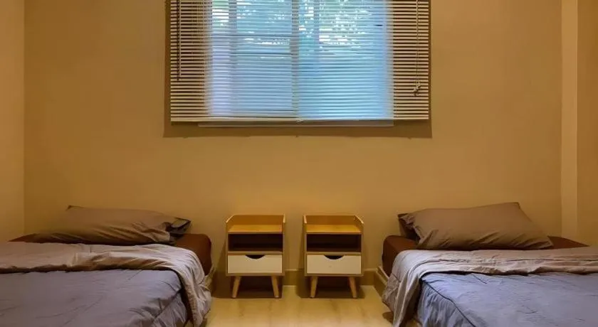 Bed in THE GOOSE HOUSE UBON