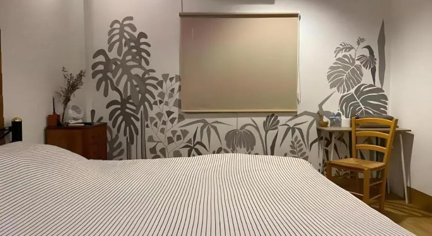 Bed in THE GOOSE HOUSE UBON