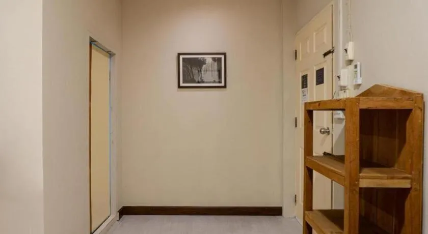 THE GOOSE HOUSE UBON