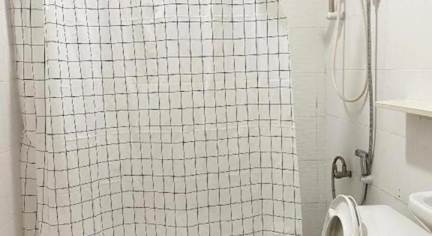 THE GOOSE HOUSE UBON