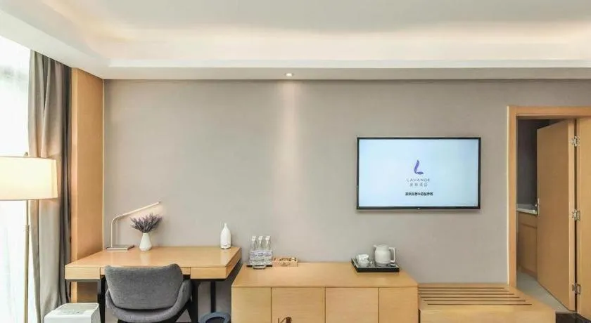 Lavande Hotel·Xishuangbanna Jinghong Songkran Square