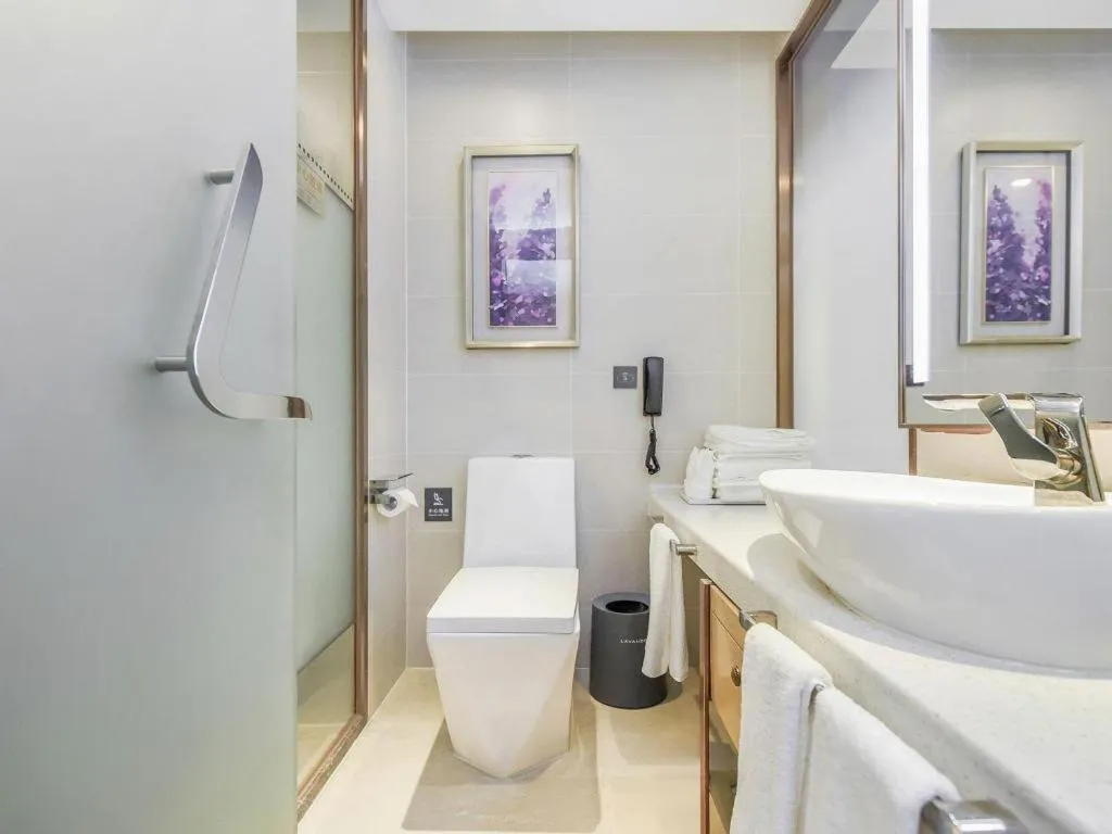 Lavande Hotel·Xishuangbanna Jinghong Songkran Square