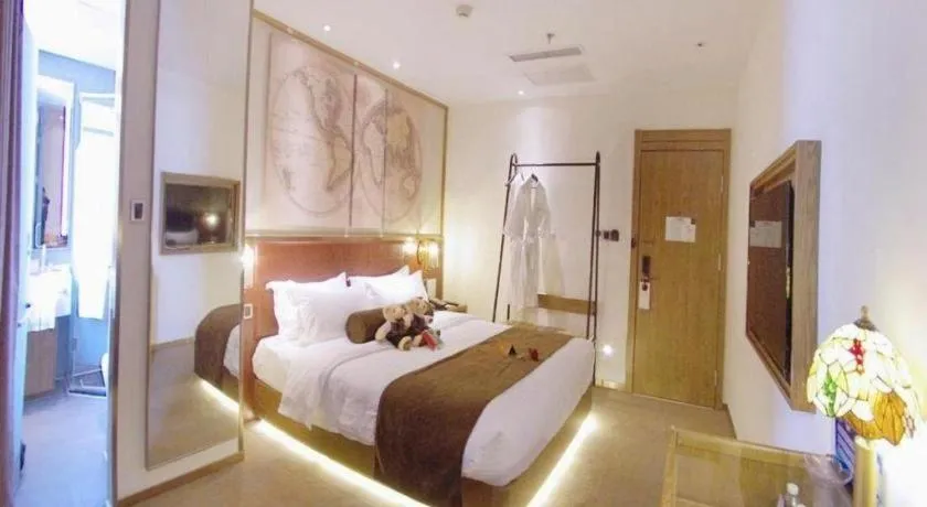 Bed in James Joyce Coffetel Beijing Yizhuang Rongjing East Street Subway Station