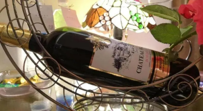 James Joyce Coffetel Beijing Yizhuang Rongjing East Street Subway Station