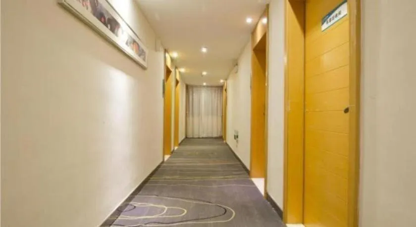 City Comfort Inn Yulin Bobai Pedestrian Street