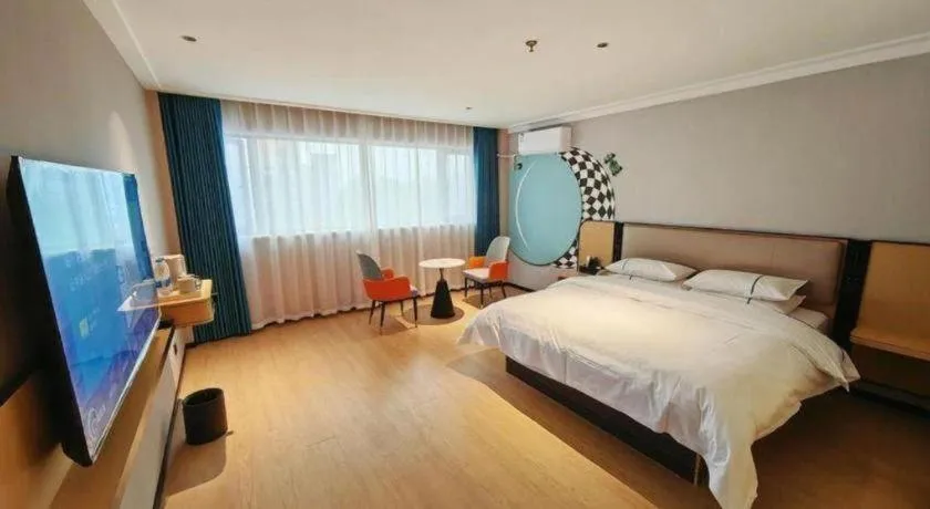 Bed in City Comfort Inn Chibi Railway Station