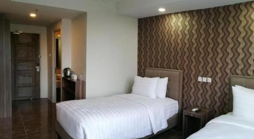 Bed in Win Premier Hotel Mangga Besar