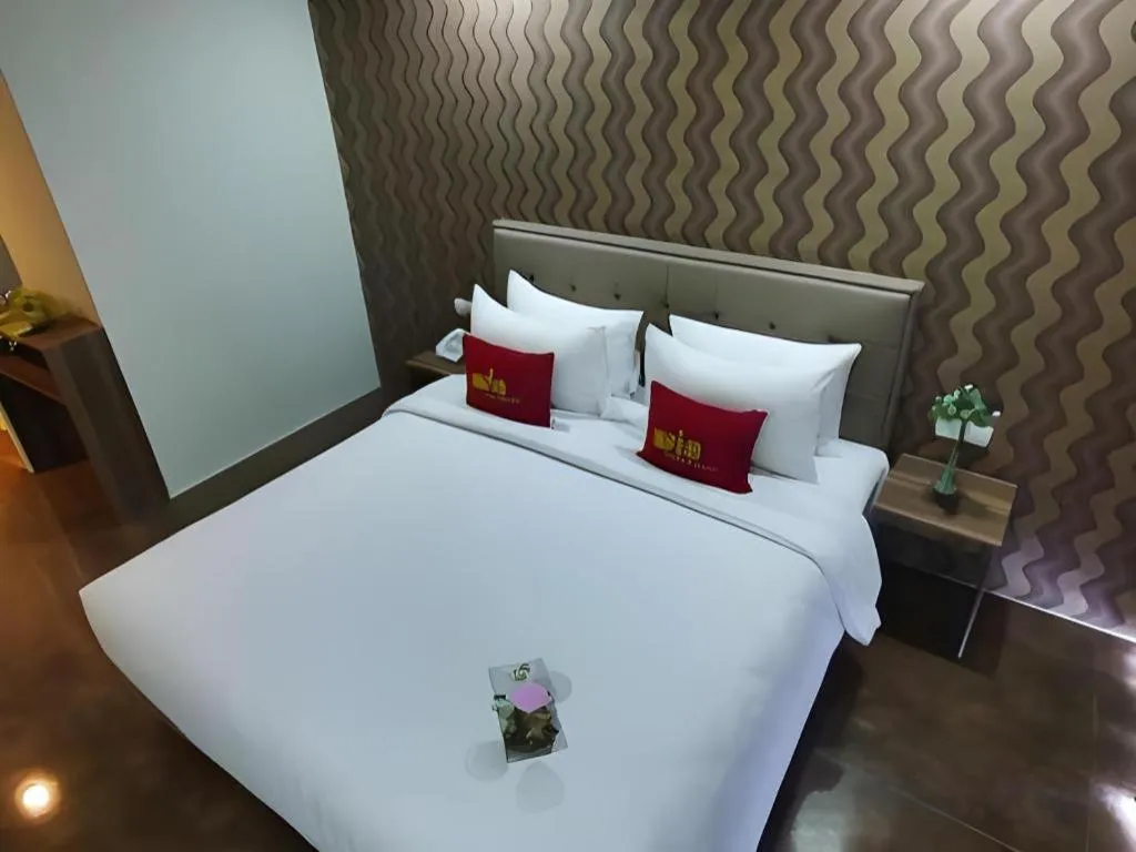 Bed in Win Premier Hotel Mangga Besar