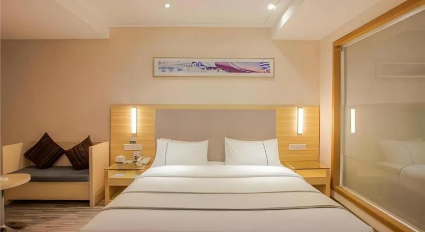 Bed in City Comfort Inn Nanning Guangxi University