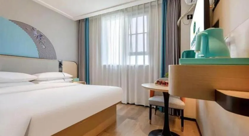 Bed in City Comfort Inn Nanning Guangxi University