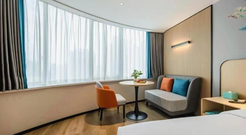 Bed in City Comfort Inn Nanning Guangxi University