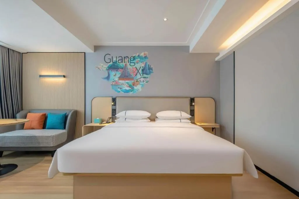 Bed in City Comfort Inn Nanning Guangxi University