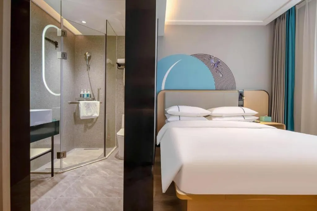 Bed in City Comfort Inn Nanning Guangxi University