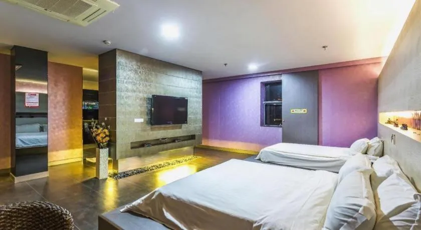 Bed in Qingdao Hengbo Hotel