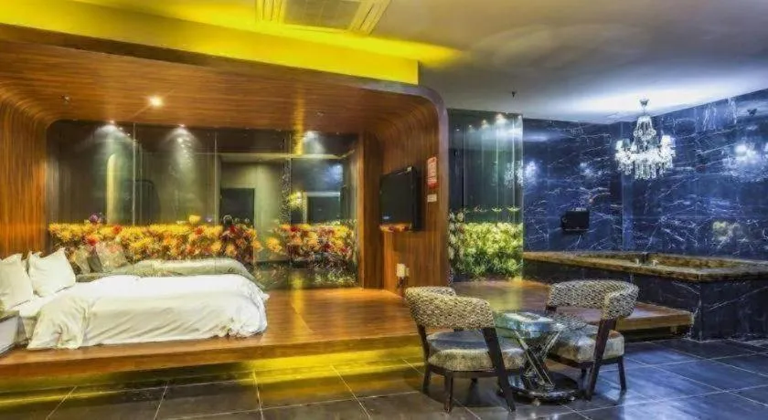 Bed in Qingdao Hengbo Hotel