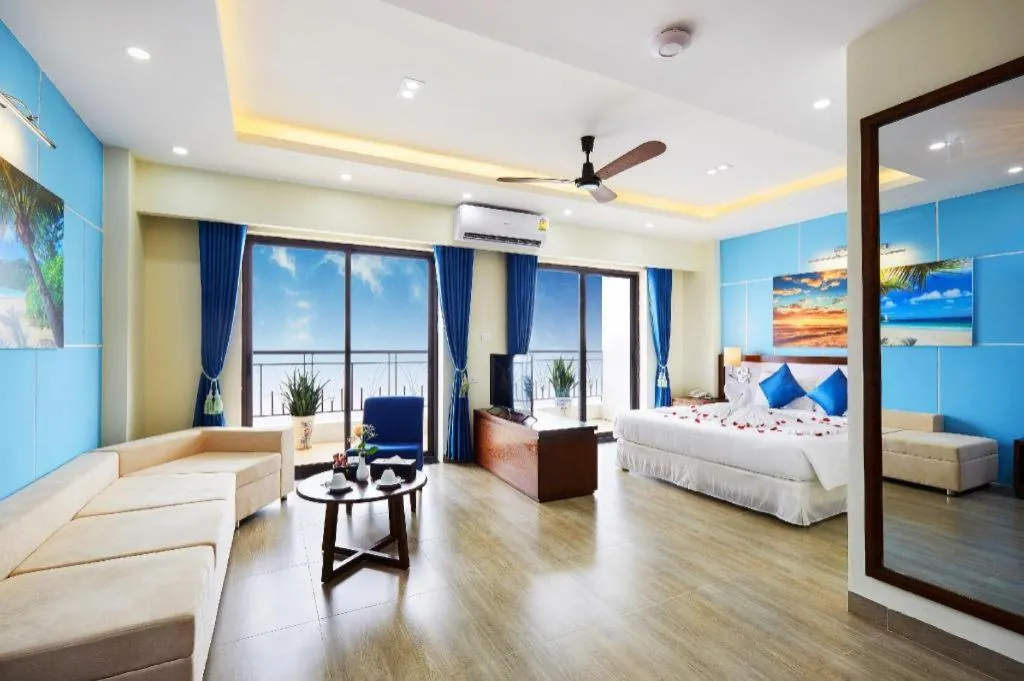 Bed in Marissa Hotel & Spa Hai Tien