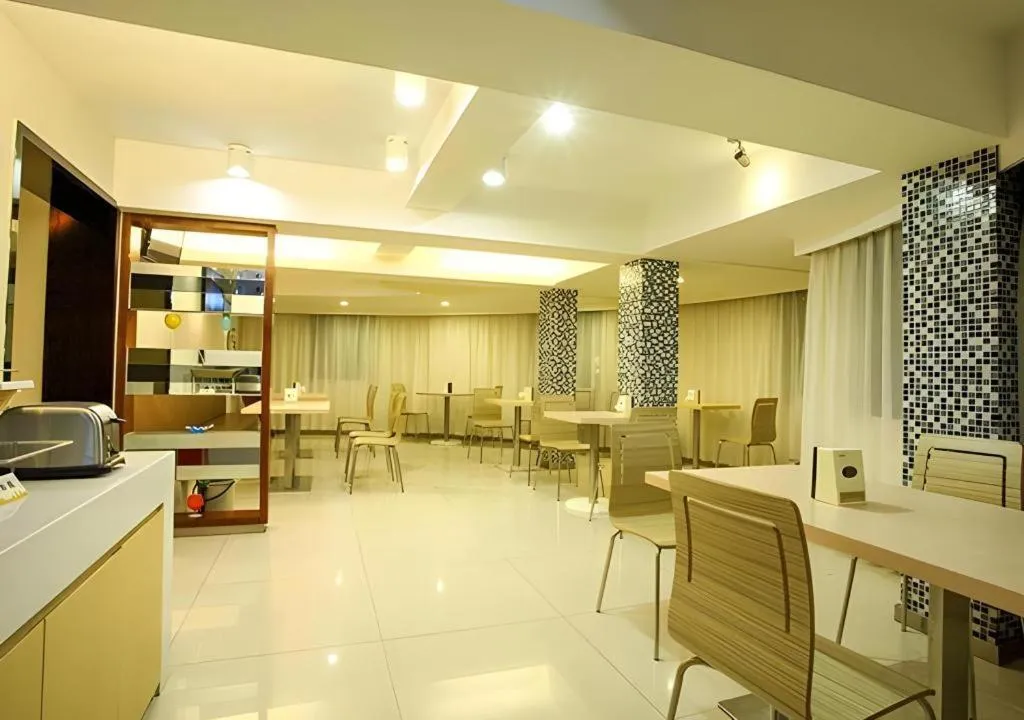 City Comfort Inn Wuzhou Wangcheng Square