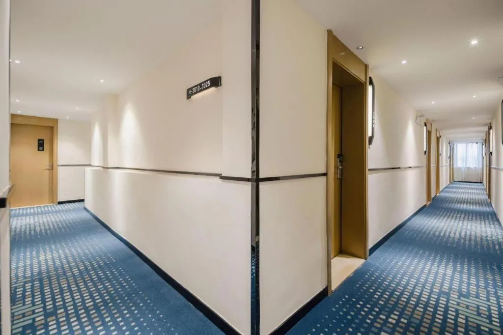 City Comfort Inn Wuzhou Wangcheng Square