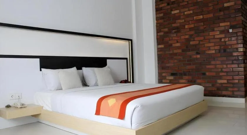 Bed in Buana Lestari Hotel