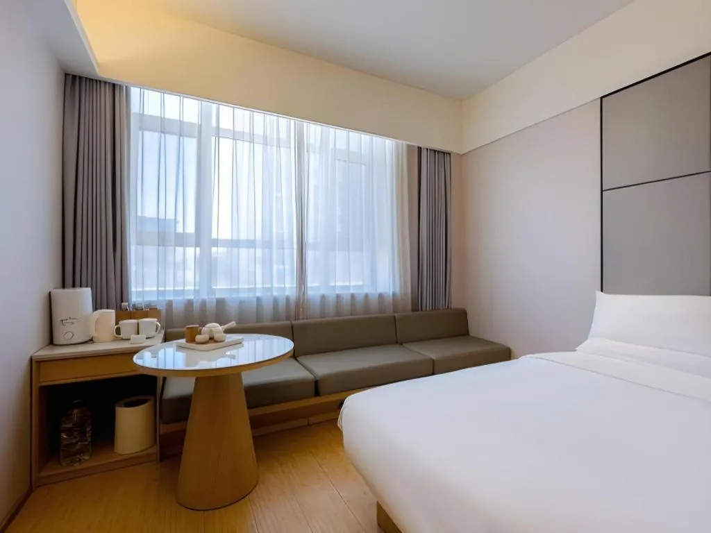 JI Hotel Dalian Xinghai Park