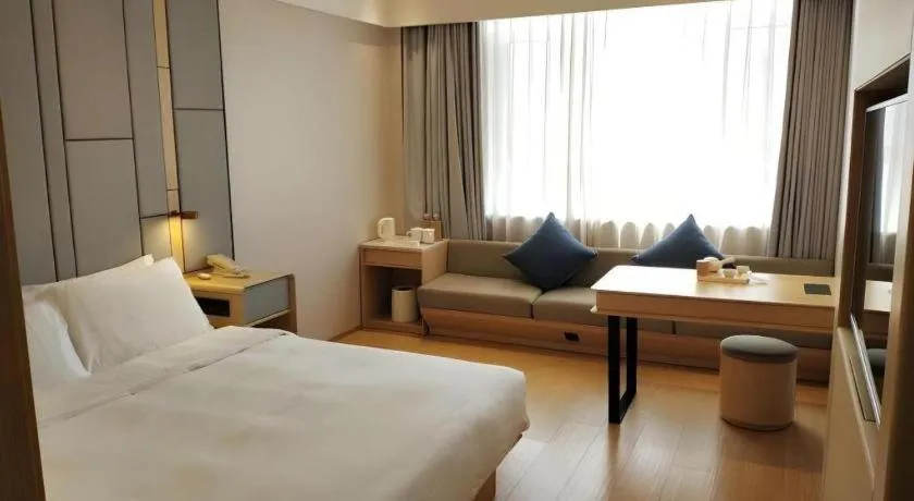JI Hotel Dalian Xinghai Park