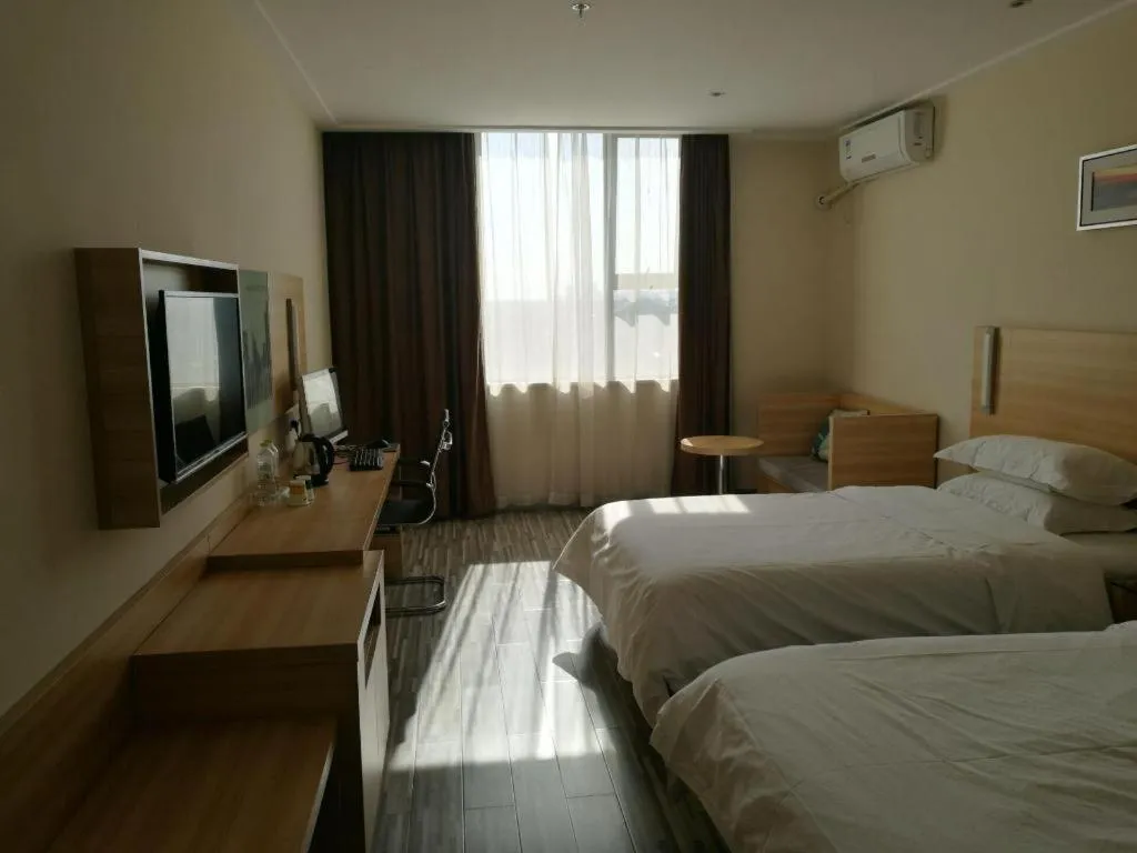 Bed in City Comfort Inn Wuhan Miaoshan