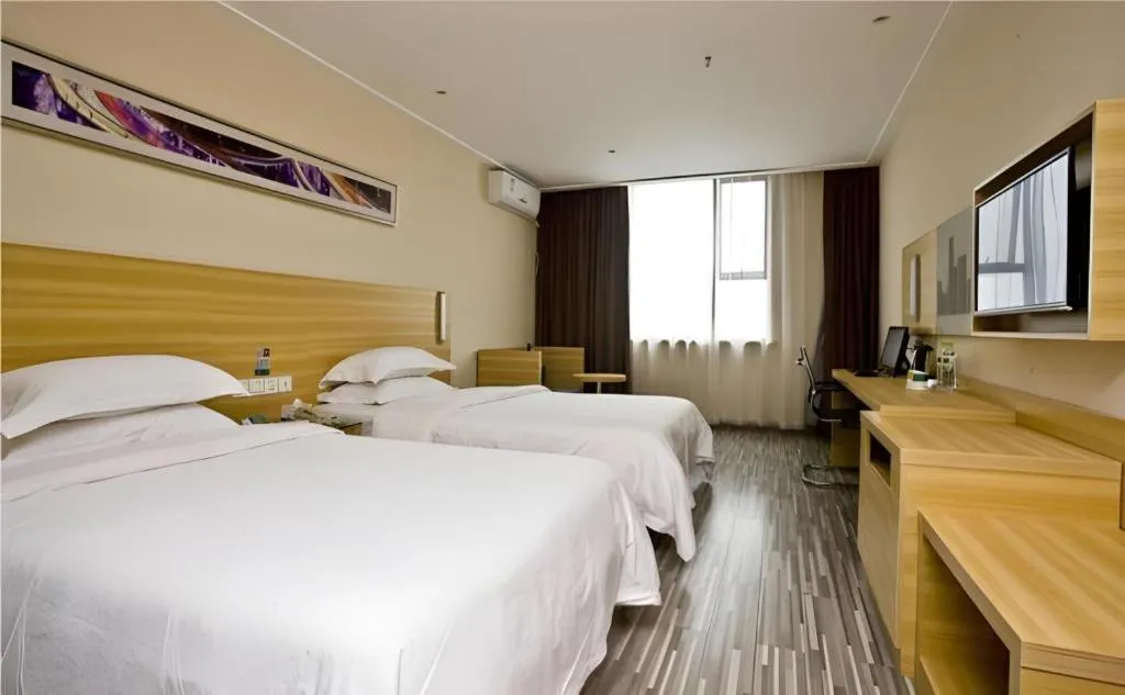 Bed in City Comfort Inn Wuhan Miaoshan