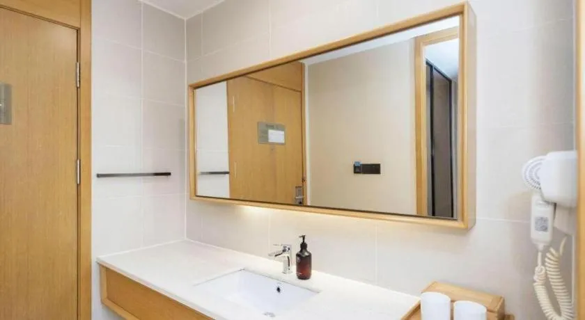 JI Hotel Hangzhou Xihu Fengqi Road