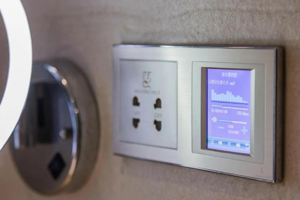 Lavande Hotel Jinzhou Gong'an RT-Mart Chinese Medicine Hospital