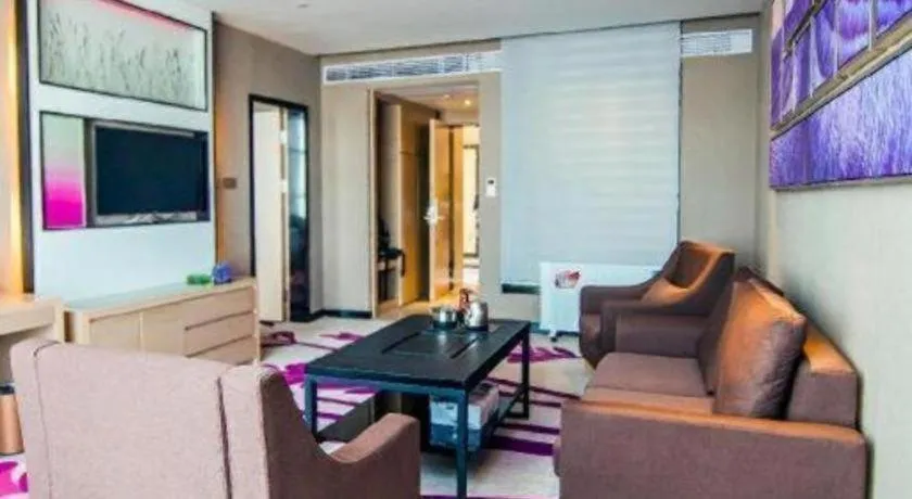 Lavande Hotel Jinzhou Gong'an RT-Mart Chinese Medicine Hospital