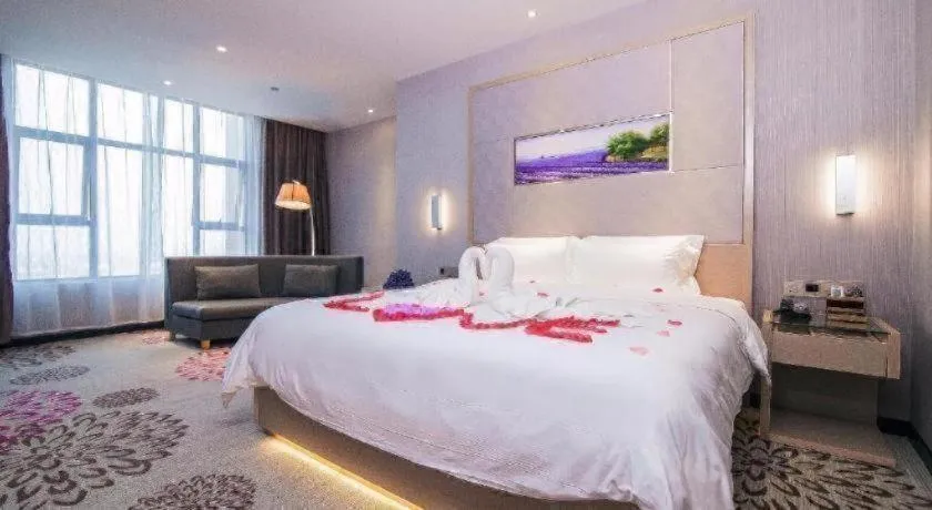Bed in Lavande Hotel Jinzhou Gong'an RT-Mart Chinese Medicine Hospital