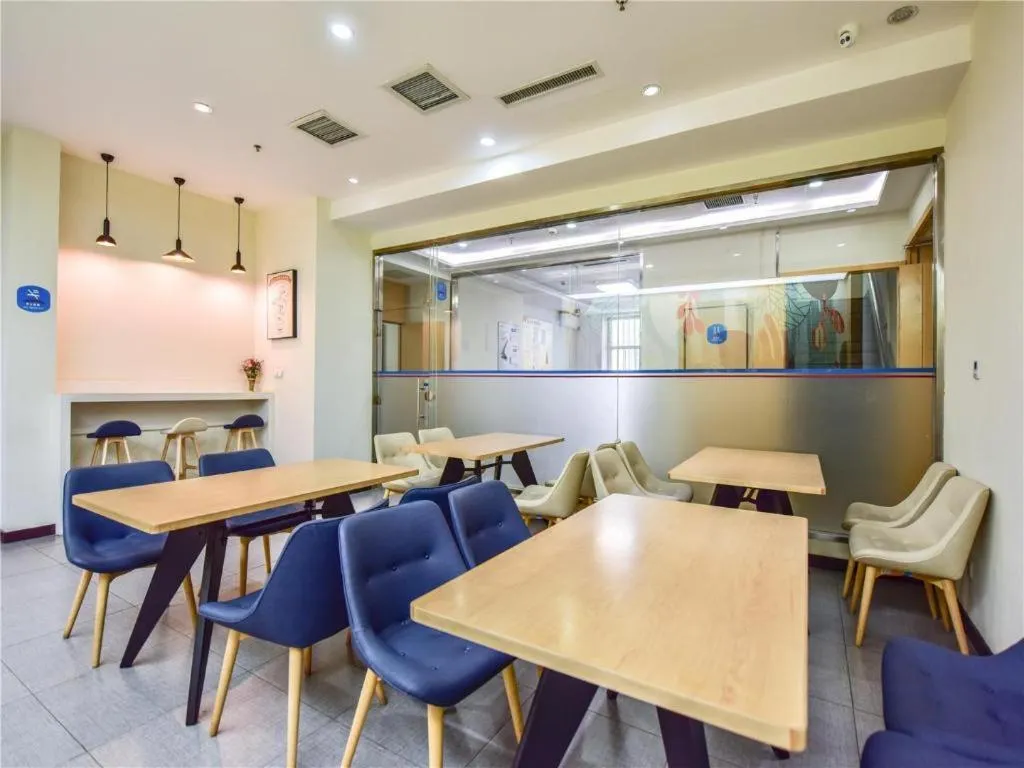 Hanting Hotel Harbin Xidazhi Street