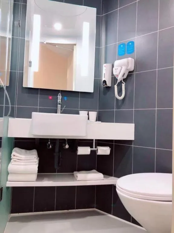 Hanting Hotel Harbin Xidazhi Street