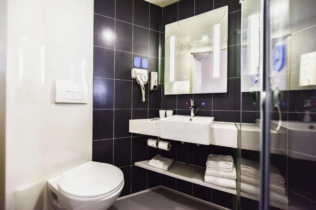 Hanting Hotel Harbin Xidazhi Street