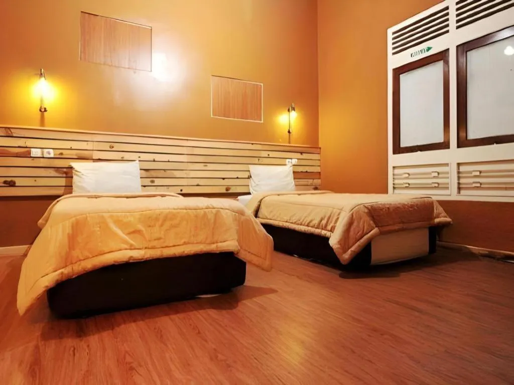 Bed in Zaen Hotel Syariah Solo