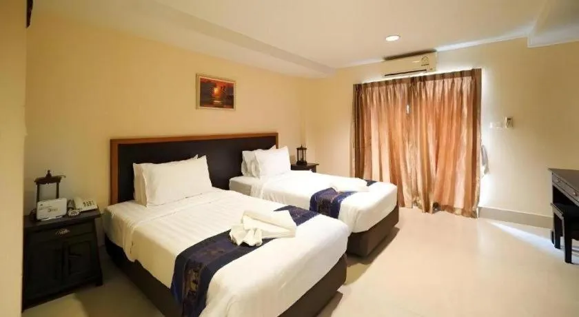 Bed in Rayong Lanna Hotel