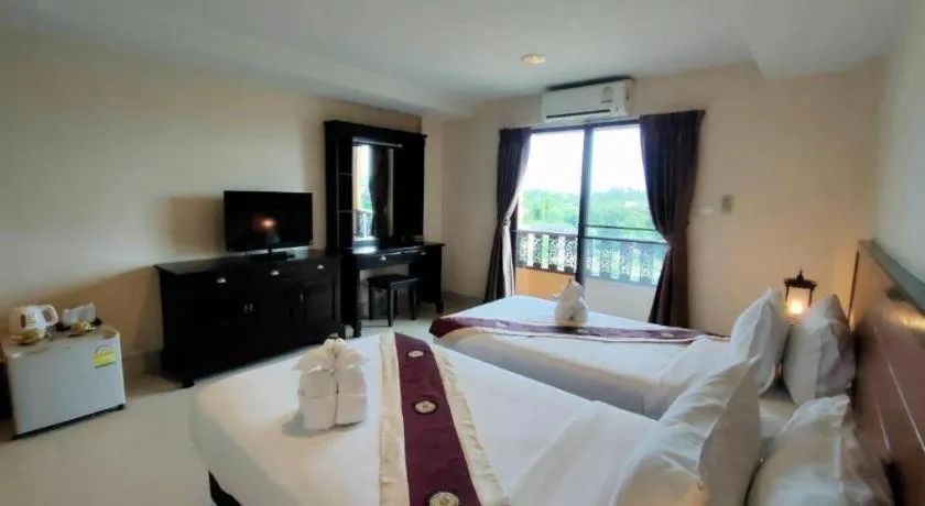 Bed in Rayong Lanna Hotel