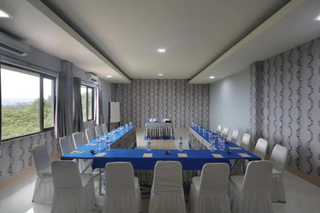 Fafa Hill Hotel and Resort