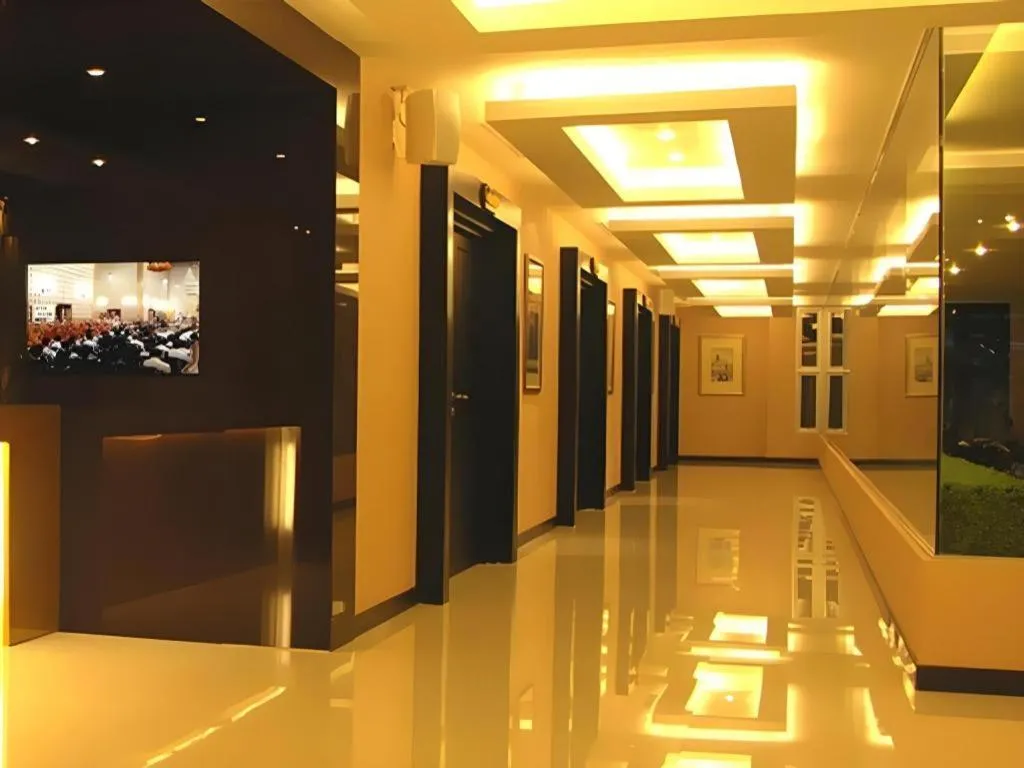 The Residence Airport & Spa Hotel