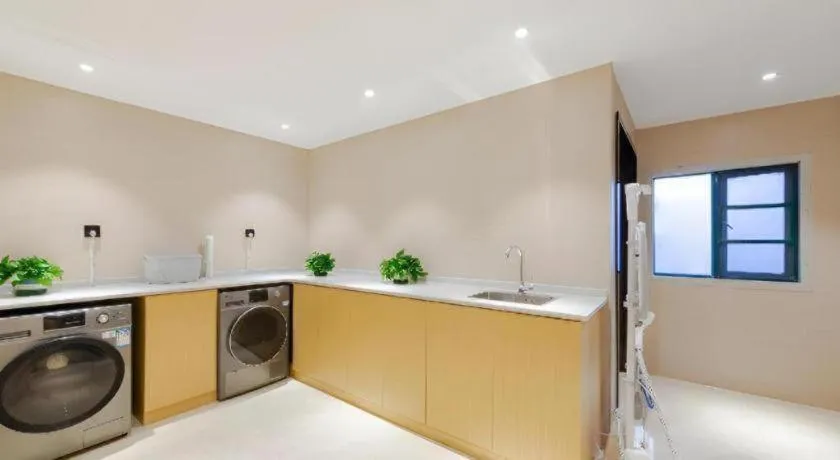 City Comfort Inn Wuhan Badajia Heping Park Metro Station