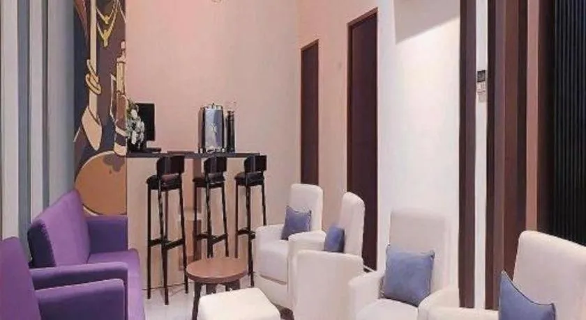 Horison Nindya Semarang