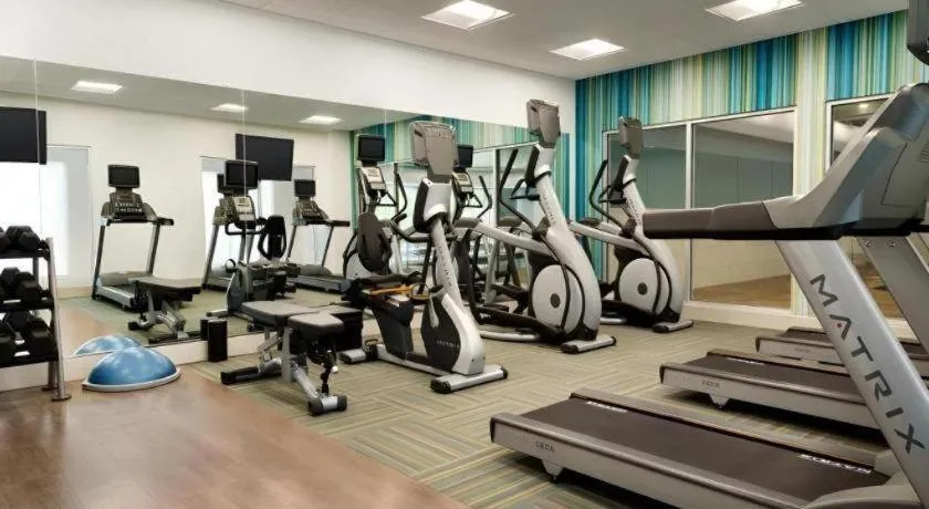 Holiday Inn Express & Suite Milroy - Reedsville By IHG