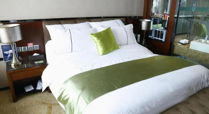 Bed in Liwan International Hotel Chengdu
