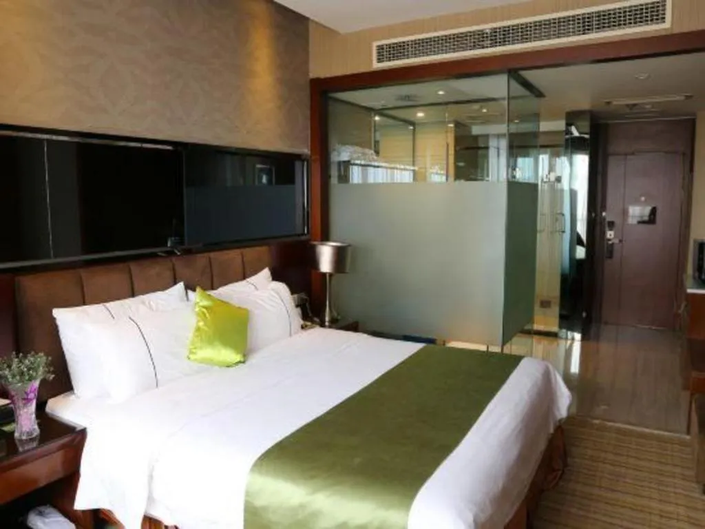 Bed in Liwan International Hotel Chengdu