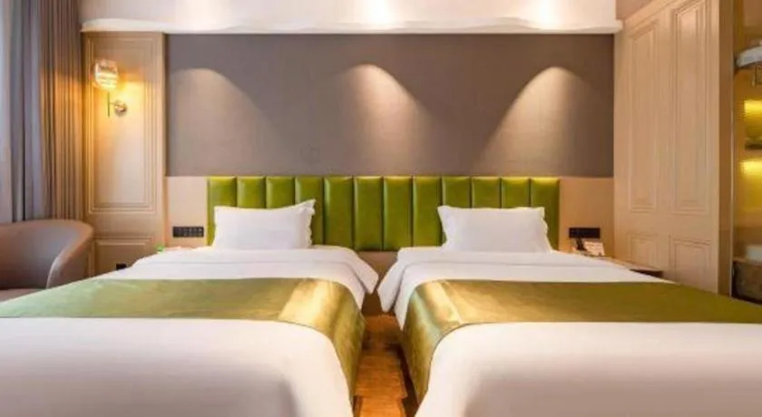 Bed in Liwan International Hotel Chengdu