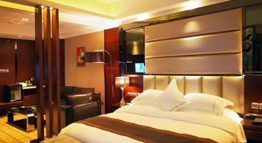 Bed in Liwan International Hotel Chengdu