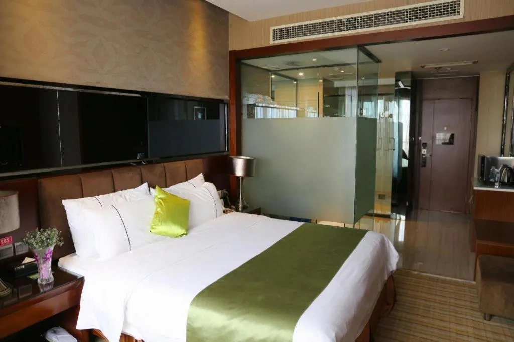 Bed in Liwan International Hotel Chengdu