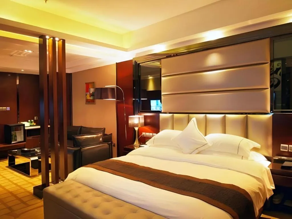 Bed in Liwan International Hotel Chengdu