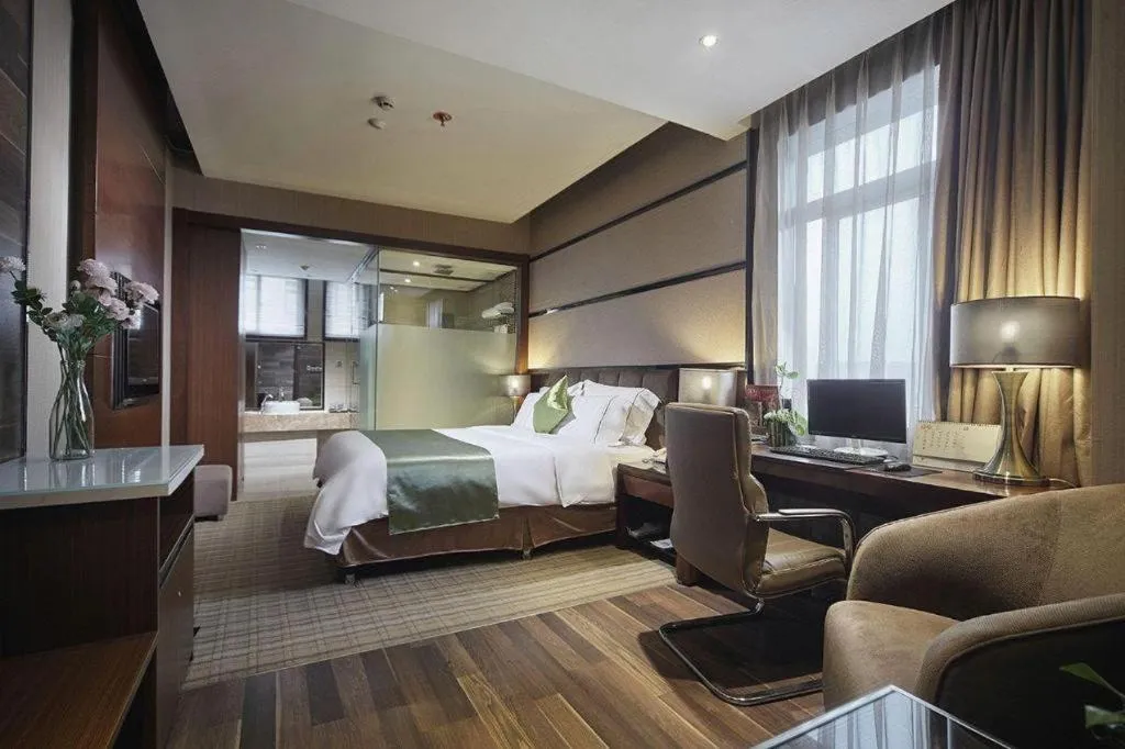 Bed in Liwan International Hotel Chengdu